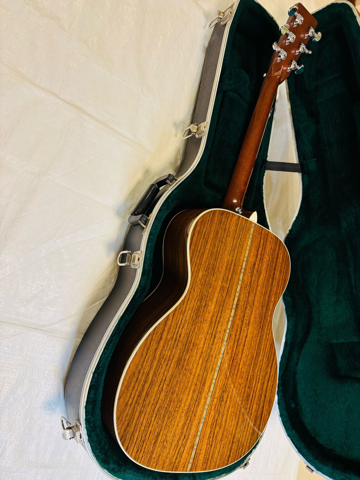 Martin 000-28 custom shop (Pre-owned) 2011 Premium Top /Genuine Mahogany