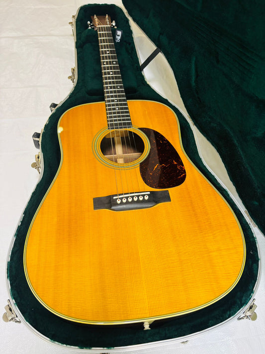 Martin D-28 (Pre-owned) 2018