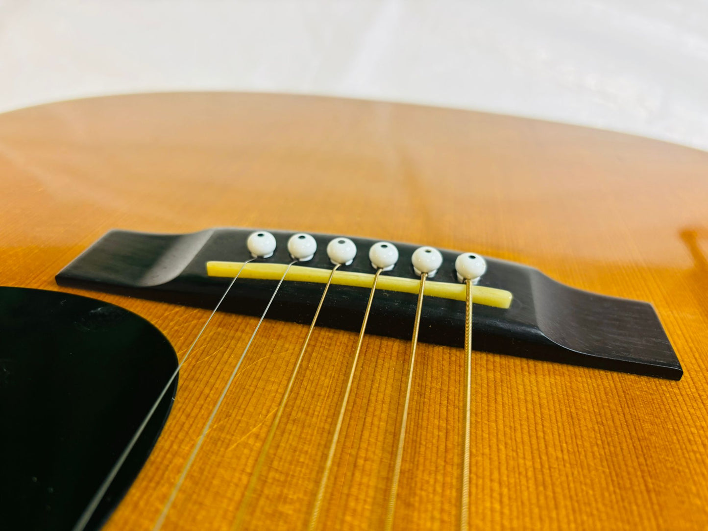 Martin D-28 (Pre-owned) 2003 LR Baggs Anthem