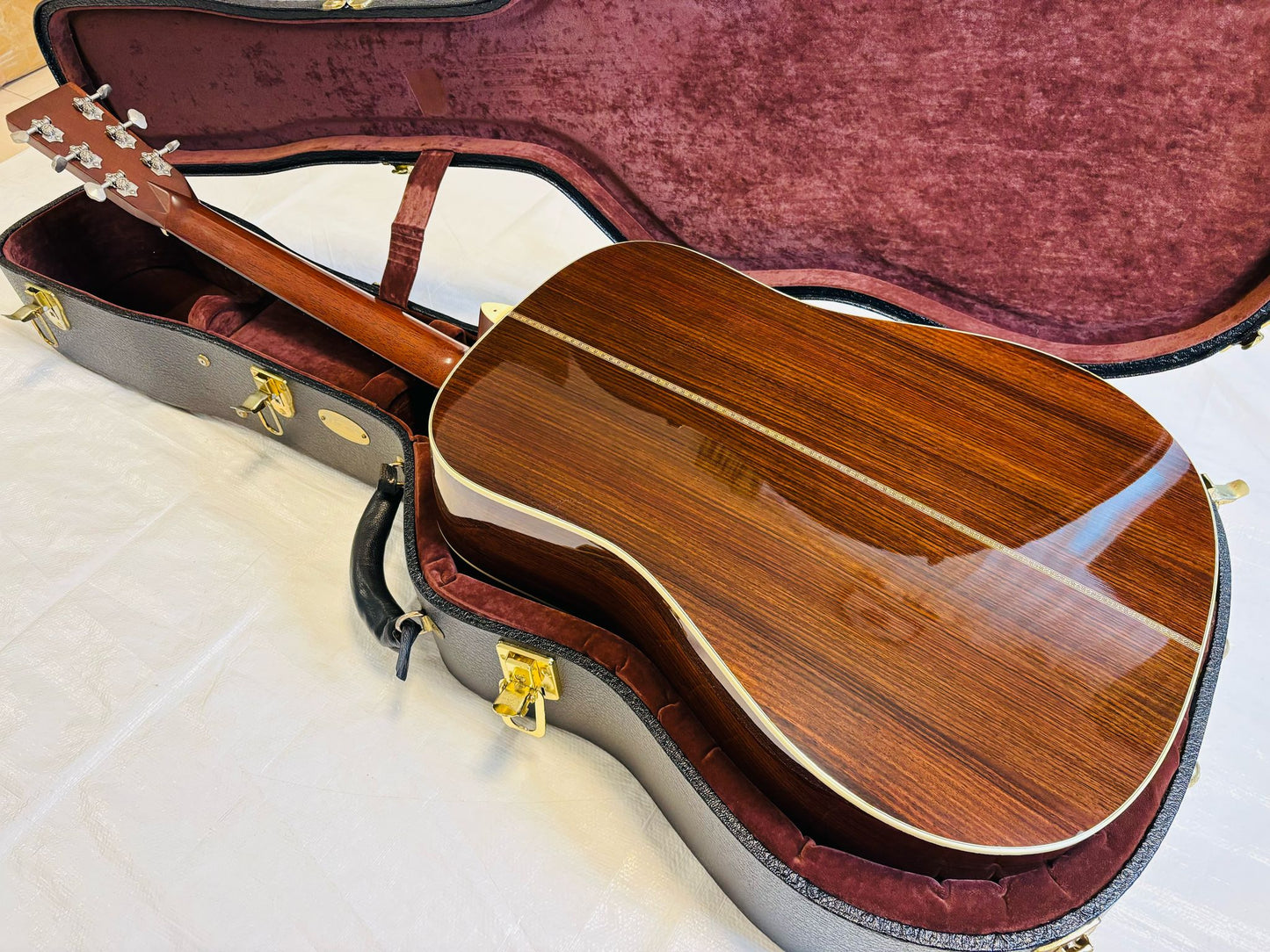 Martin HD-28V Vintage Series (Pre-Owned) 2014  LR Baggs M1pickup