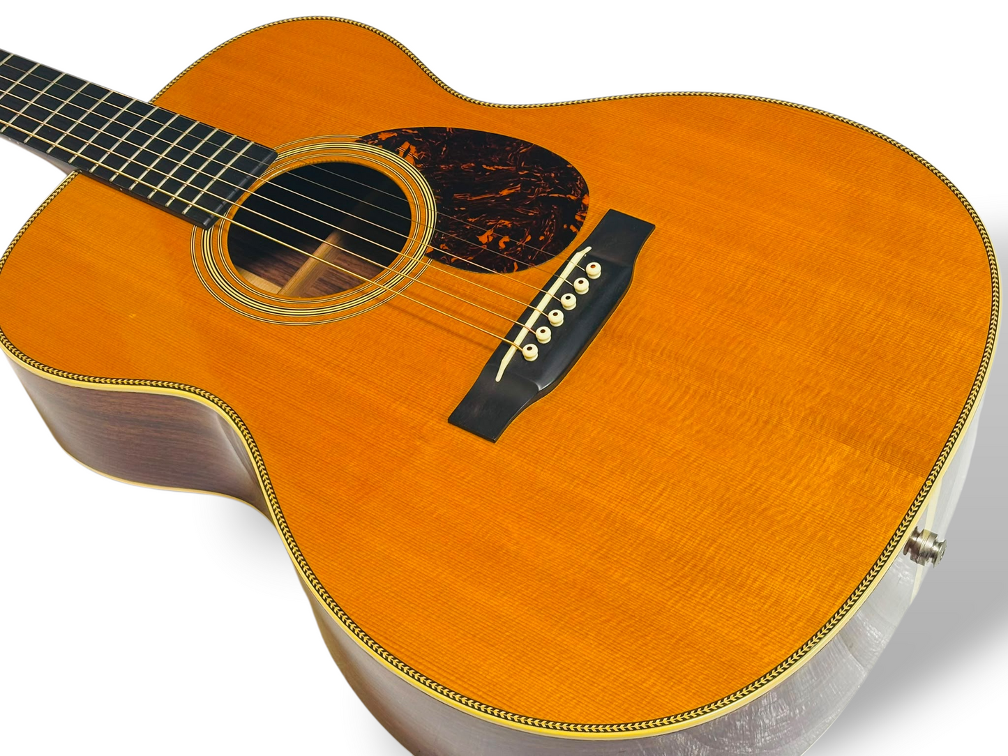 Martin OM-28V Vintage Series 2013 - Oval active pickup