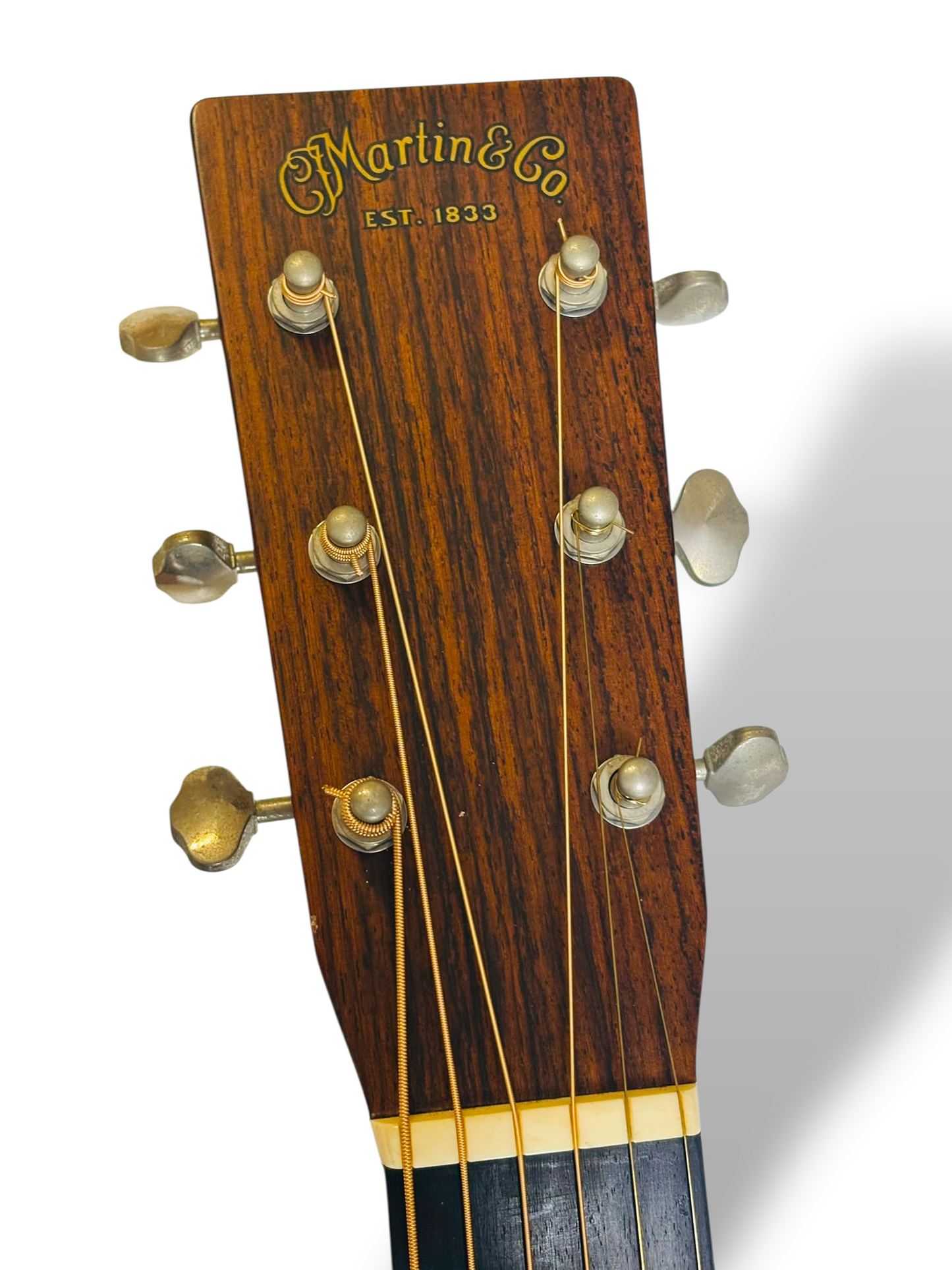Martin OM-28V Vintage Series 2013 - Oval active pickup