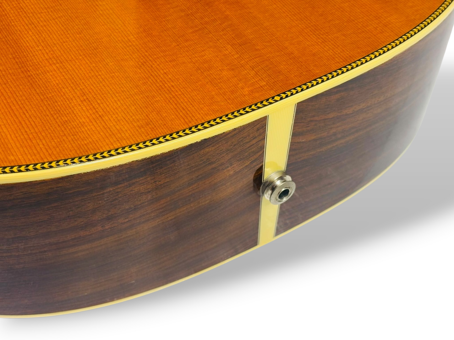 Martin OM-28V Vintage Series 2013 - Oval active pickup
