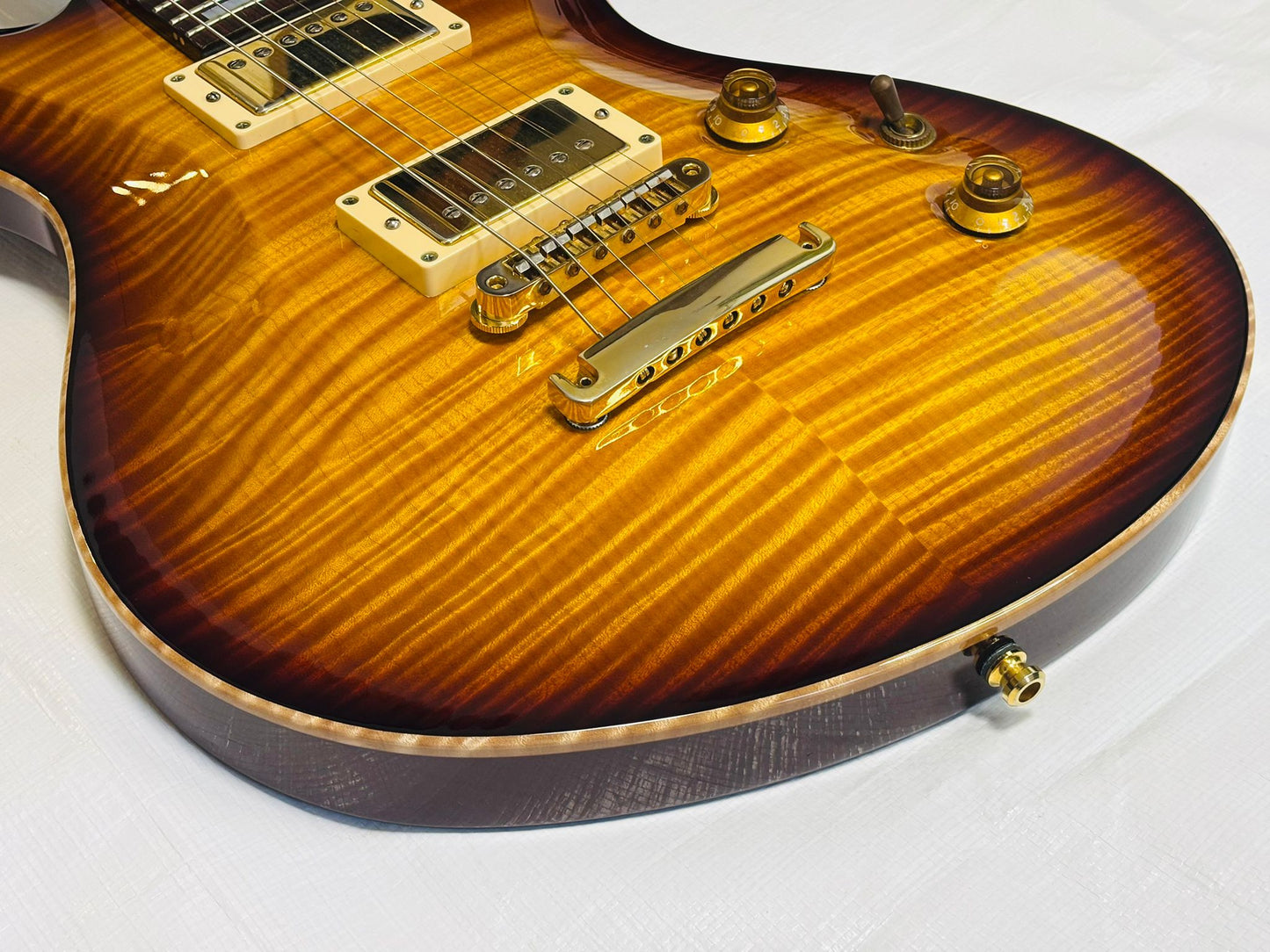 ESP AMOROUS-CTM NT FM (Pre-owned) 2013 Tea Sunburst