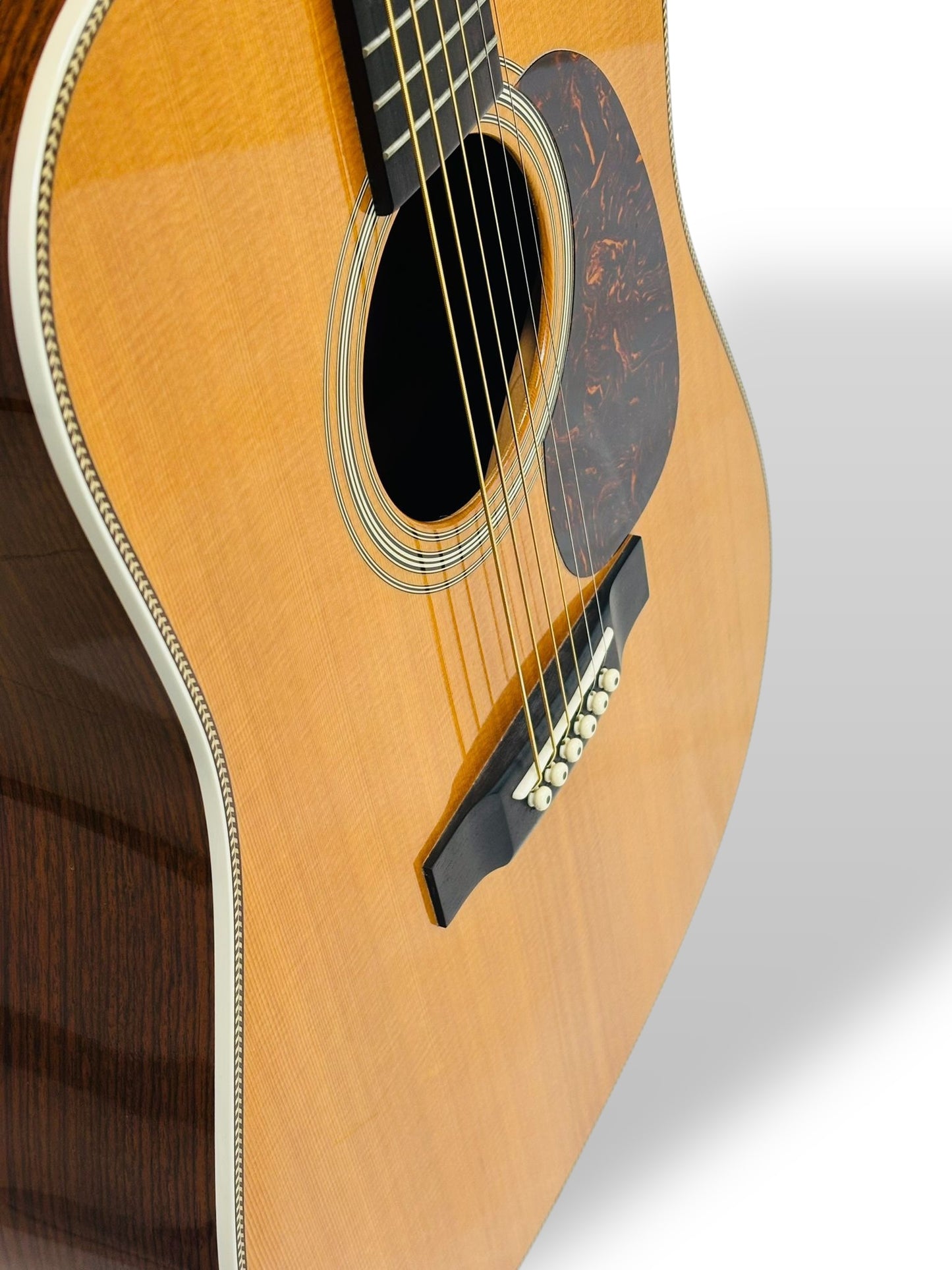 Martin HD-28 (Pre-owned) 2013